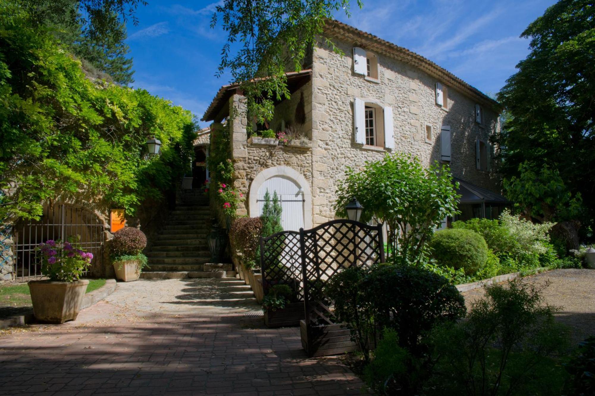 La Campagne St Lazare - Restaurant Chambres D'Hotes Piscine & Spa Forcalquier Luaran gambar